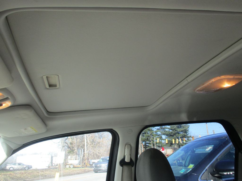 2010 Ford Escape Image 15