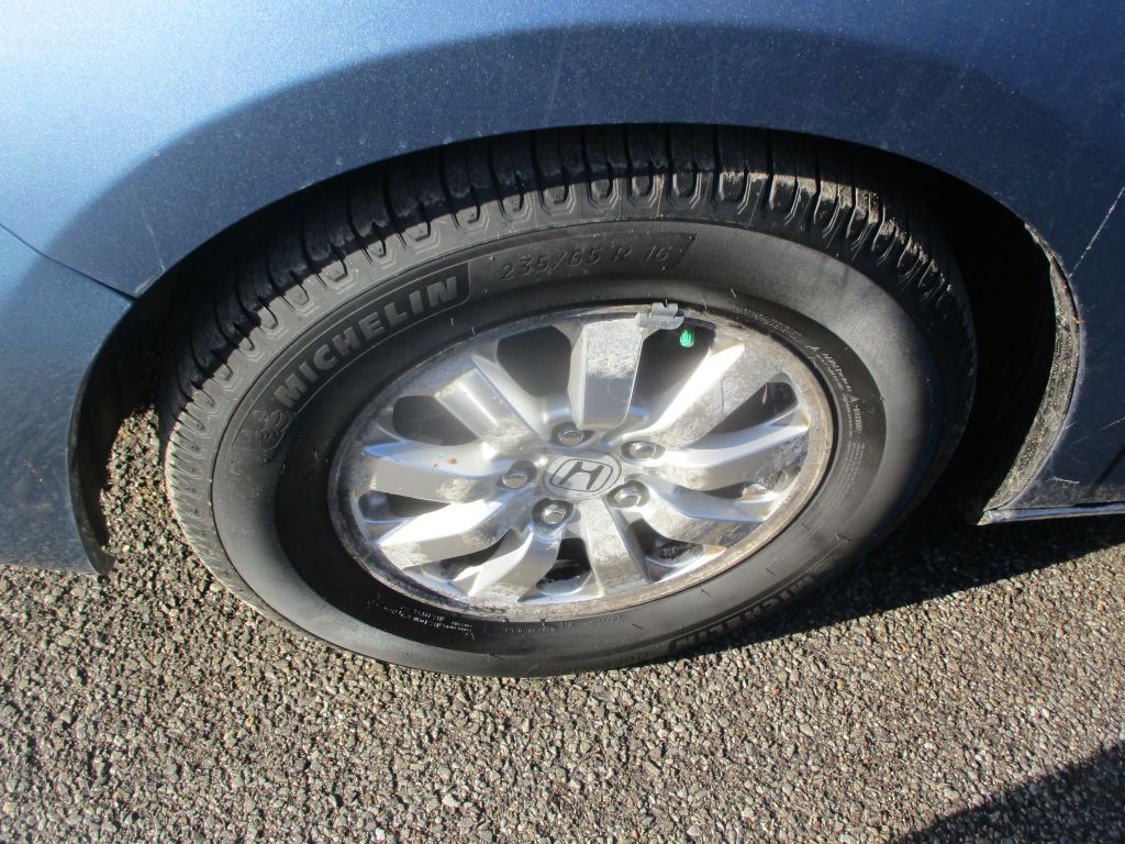 2010 Honda Odyssey Image 3