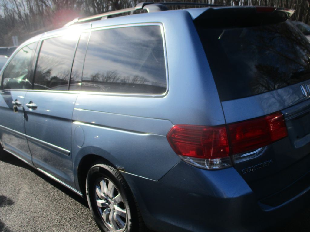 2010 Honda Odyssey Image 4