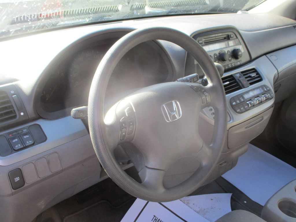 2010 Honda Odyssey Image 8