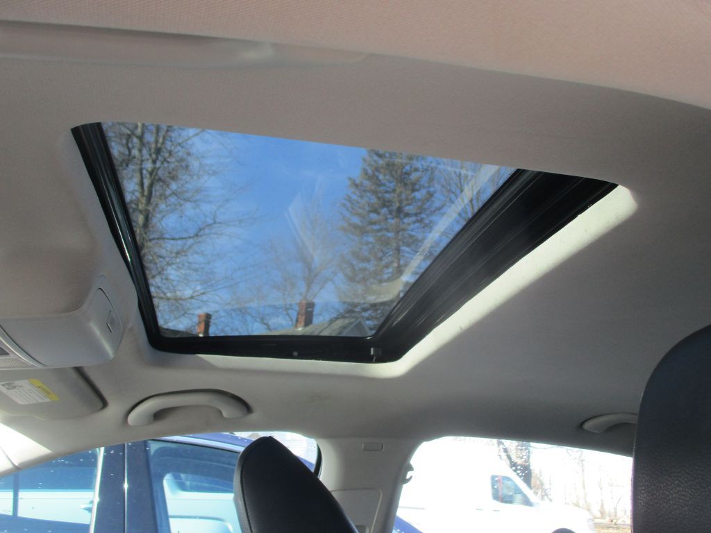 2017 Volkswagen Jetta Image 10