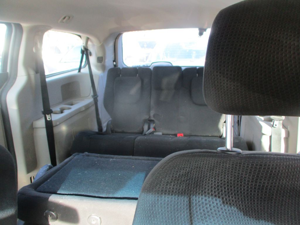 2014 Dodge Grand Caravan Image 8