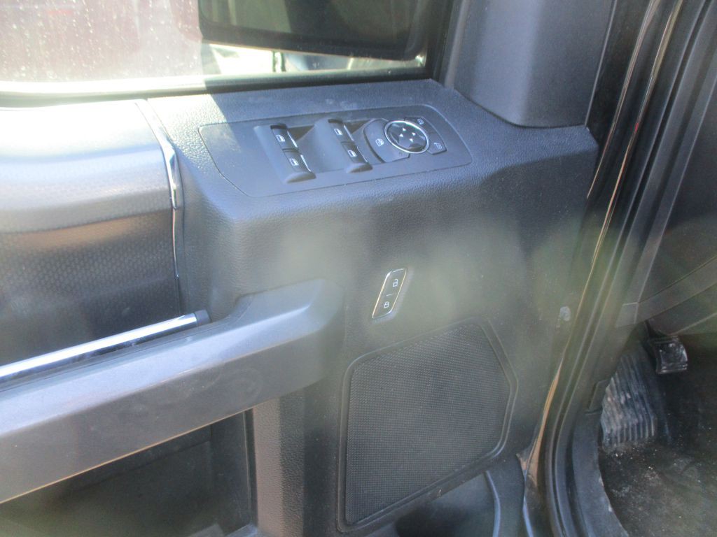 2015 Ford F-150 Image 11