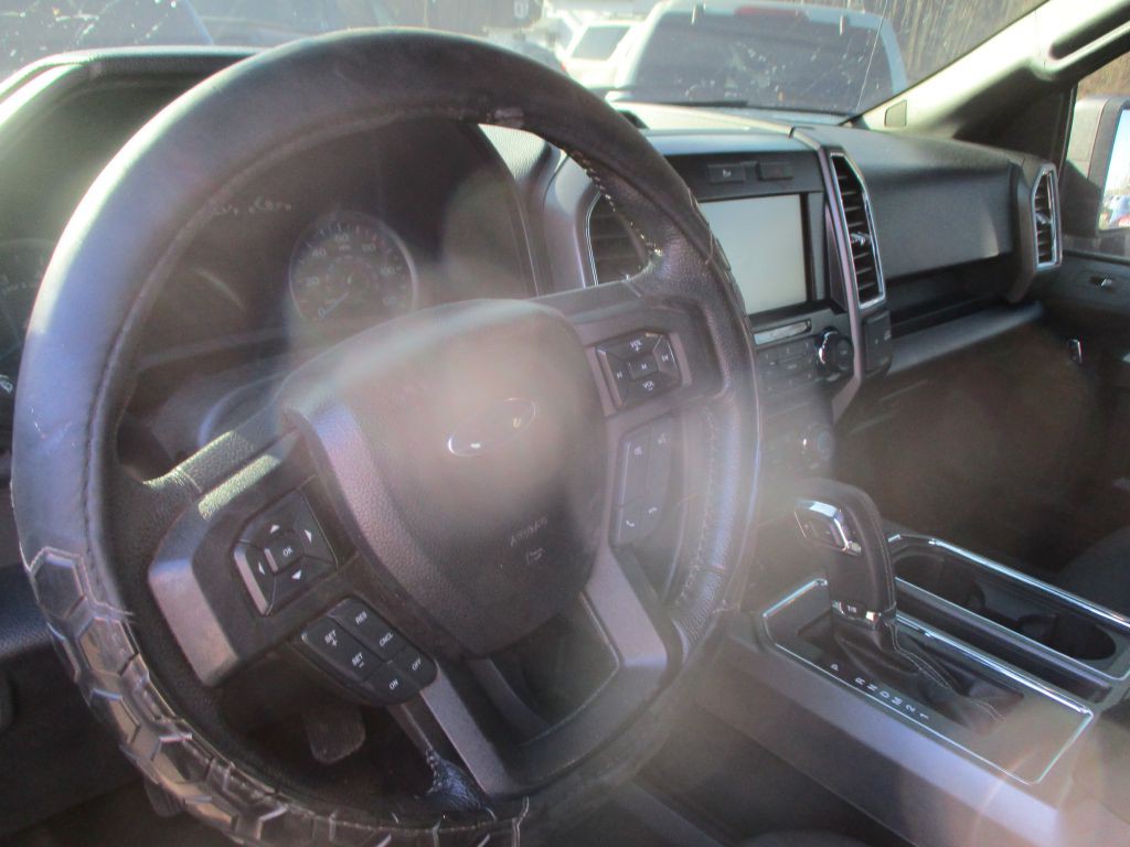 2015 Ford F-150 Image 12