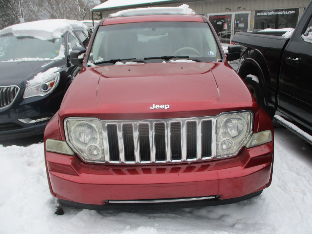 2008 Jeep Liberty Image 2
