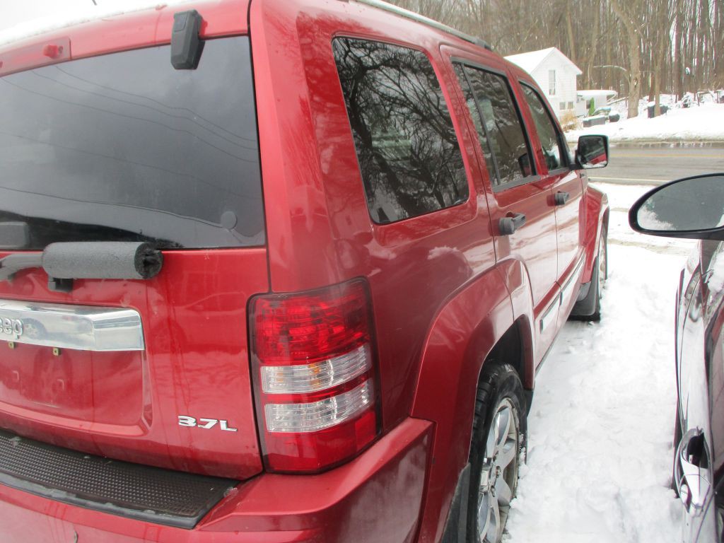 2008 Jeep Liberty Image 9