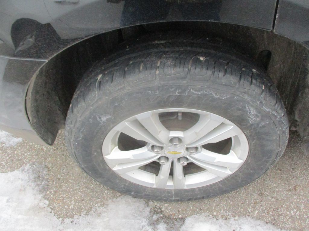 2012 Chevrolet Equinox Image 3