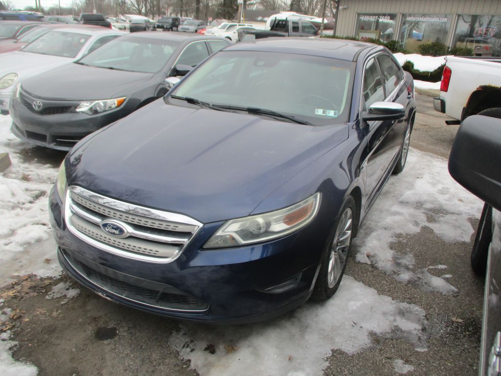2011 Ford Taurus Image 3