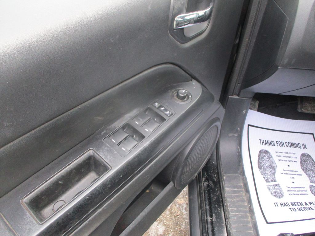 2015 Jeep Patriot Image 9