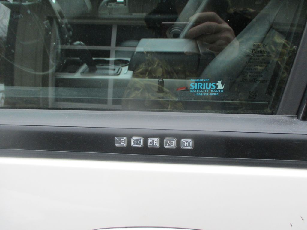 2017 Ford Expedition Image 9