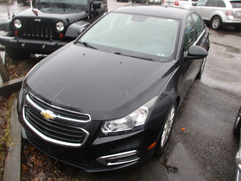 2016 Chevrolet Cruze Image 3