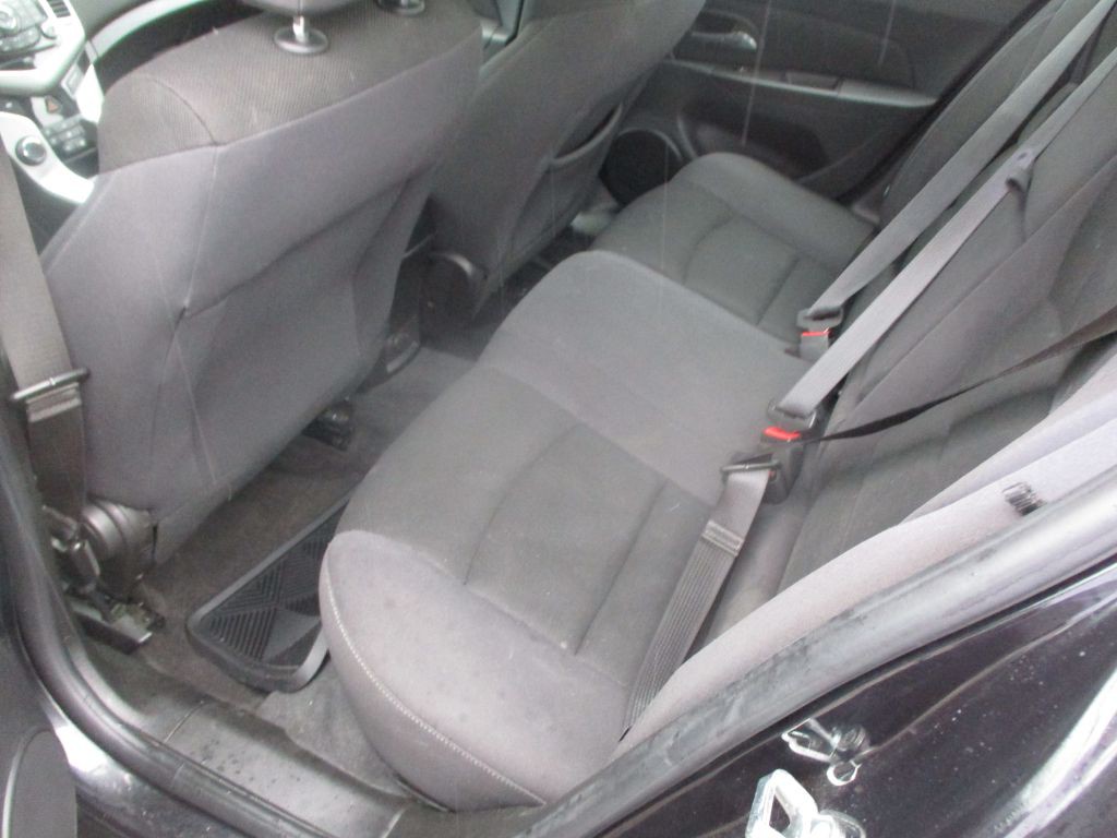 2016 Chevrolet Cruze Image 8