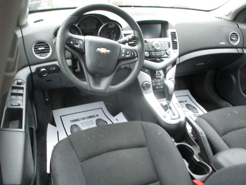 2016 Chevrolet Cruze Image 9