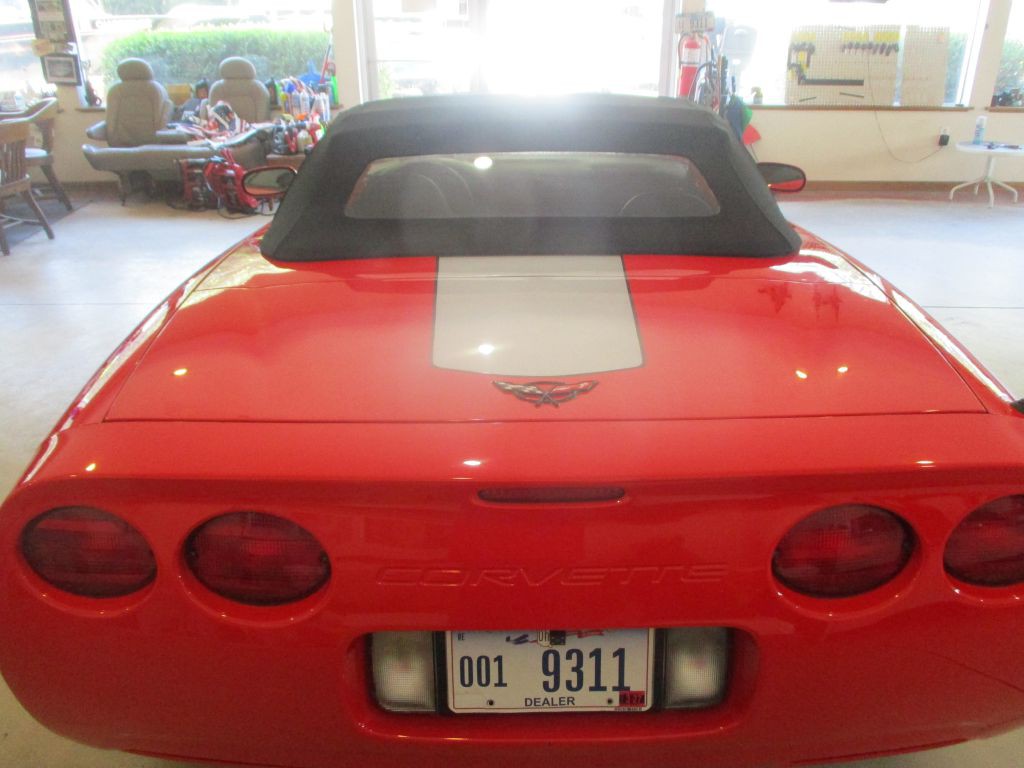2000 Chevrolet Corvette Image 7