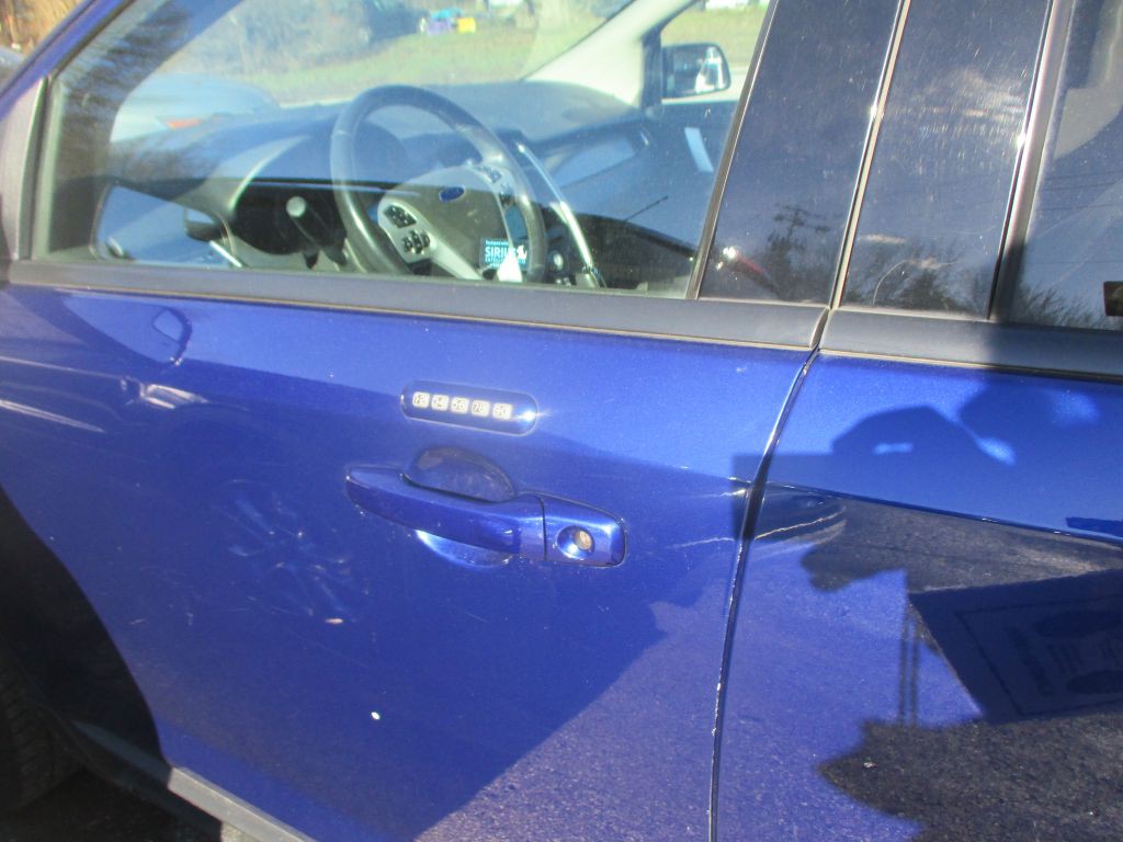 2013 Ford Edge Image 9