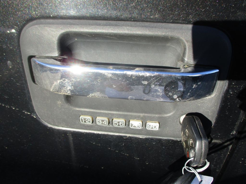 2014 Ford F-150 Image 8