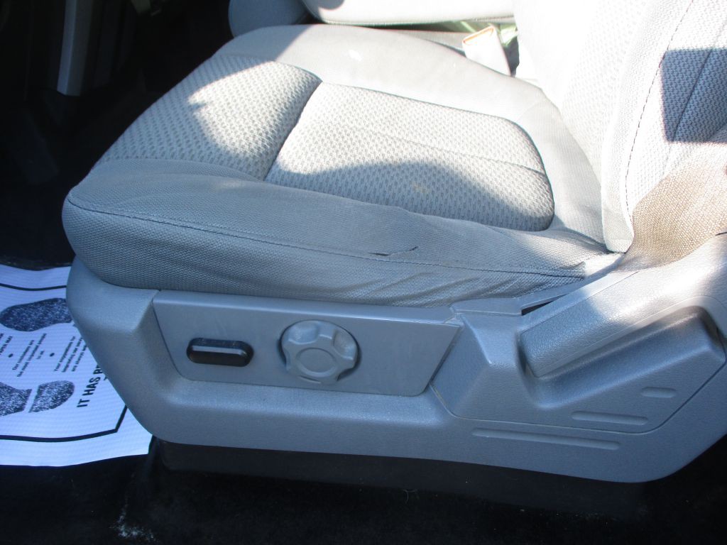 2014 Ford F-150 Image 10