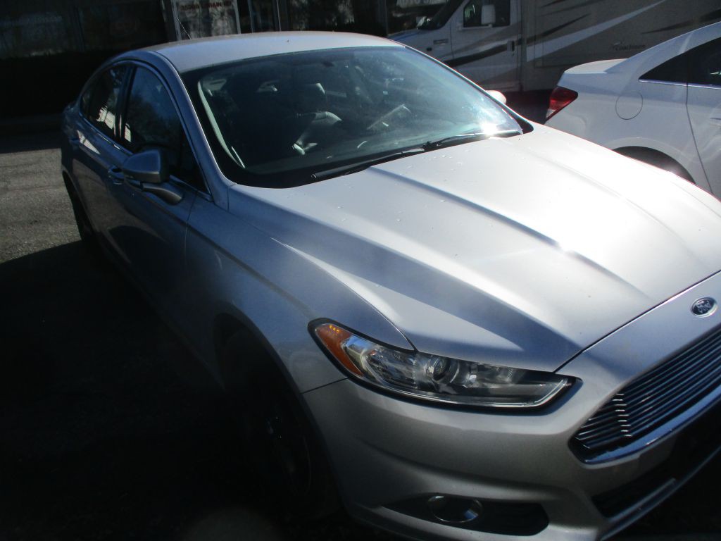 2014 Ford Fusion Image 3