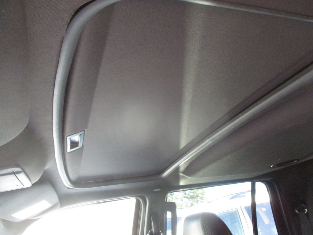 2012 Lincoln Navigator Image 9