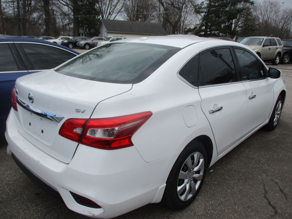 2016 Nissan Sentra Image 4