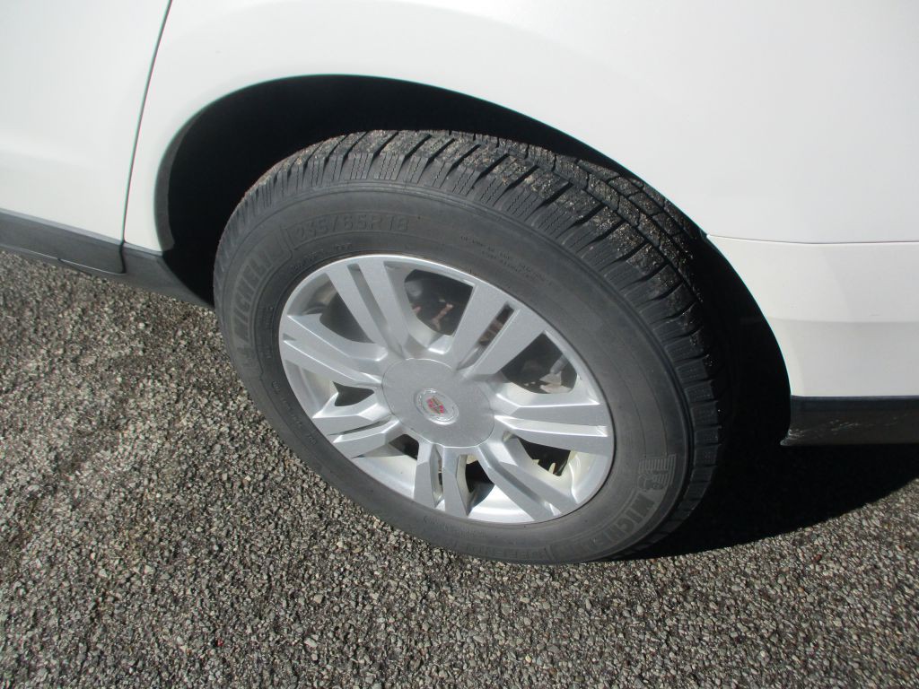 2012 Cadillac SRX Image 8