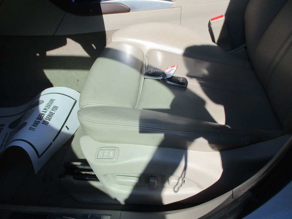 2016 Cadillac SRX Image 11