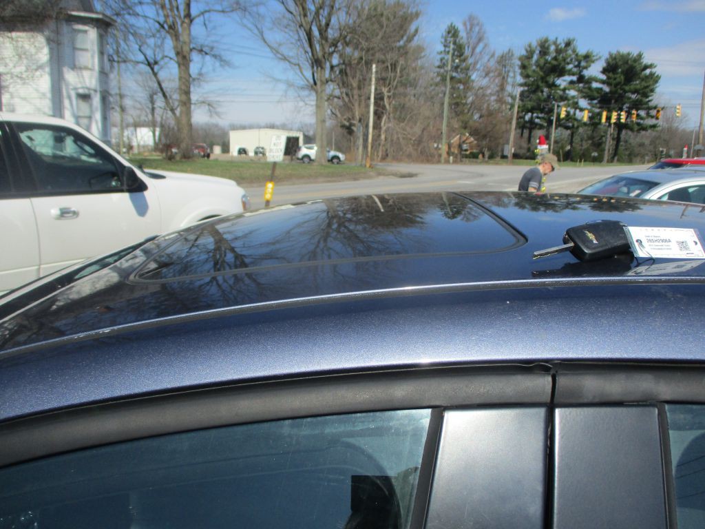 2013 Chevrolet Cruze Image 3