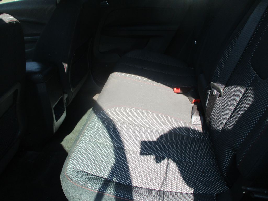 2016 Chevrolet Equinox Image 8