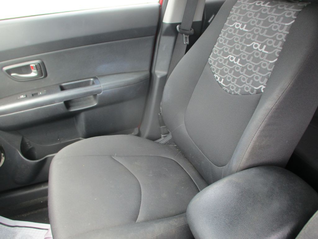 2011 Kia Soul Image 12