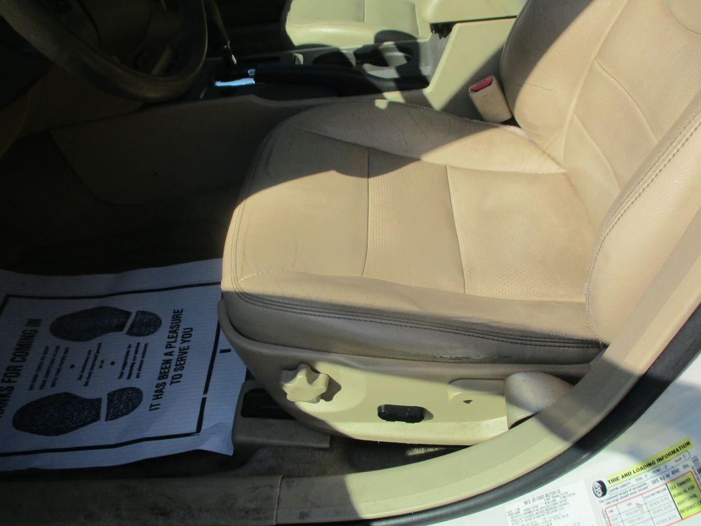 2009 Ford Fusion Image 13