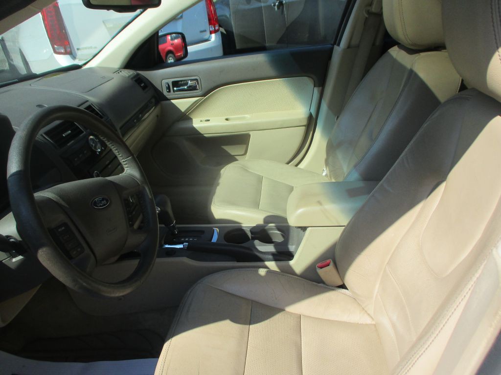 2009 Ford Fusion Image 14