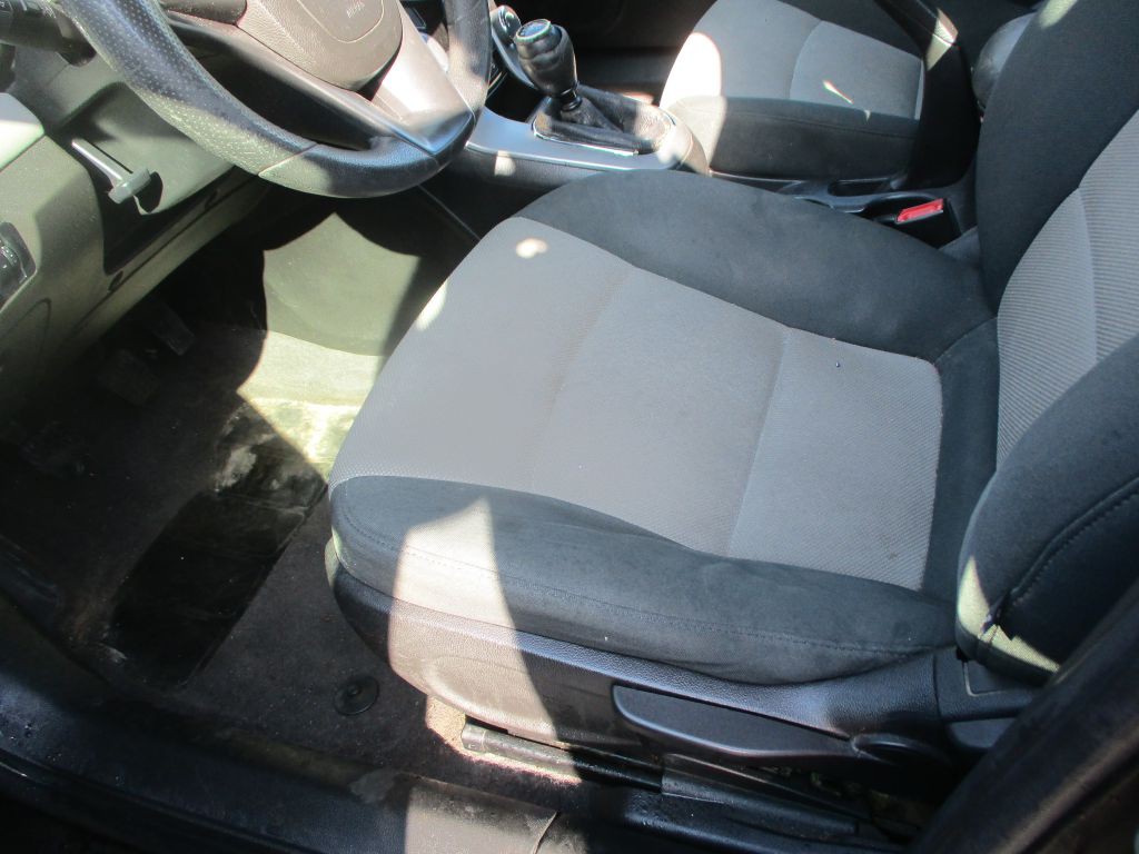 2012 Chevrolet Cruze Image 9