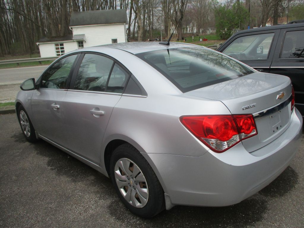 2012 Chevrolet Cruze Image 5