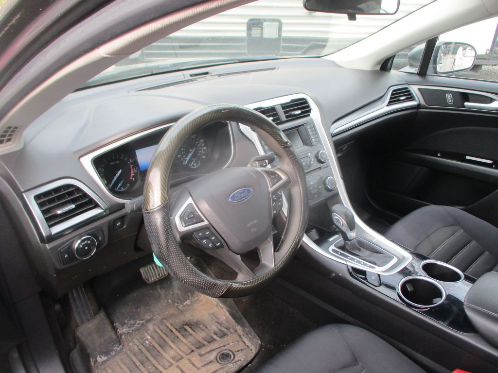 2013 Ford Fusion Image 9