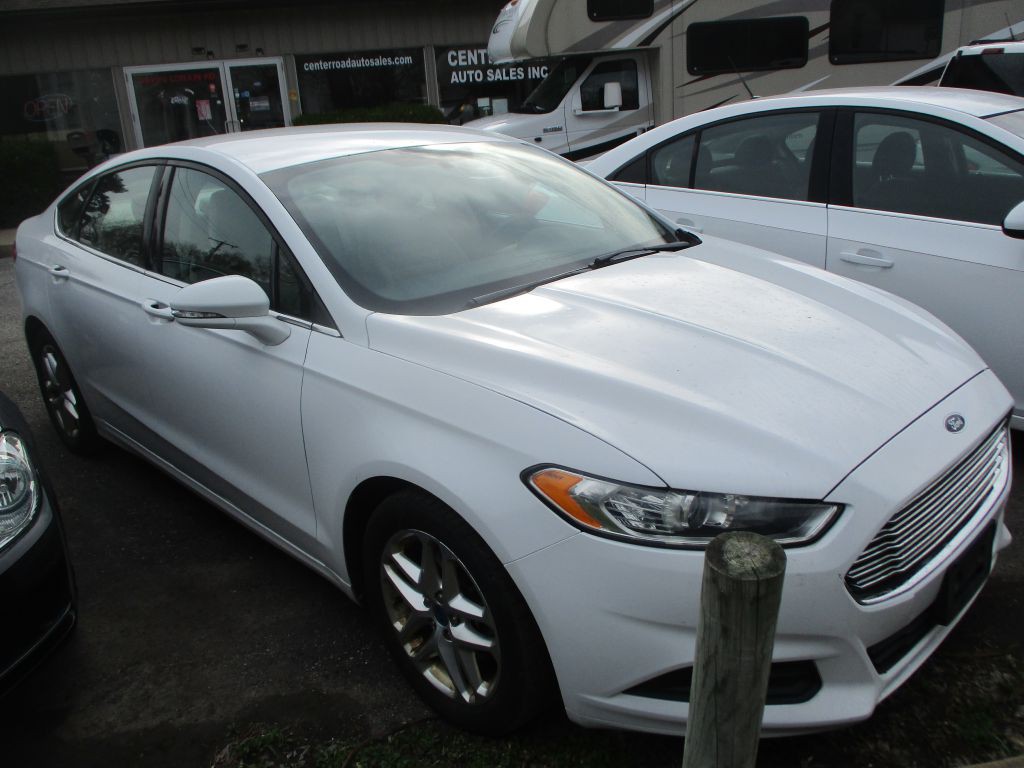 2013 Ford Fusion Image 1