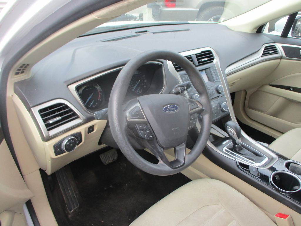 2013 Ford Fusion Image 11