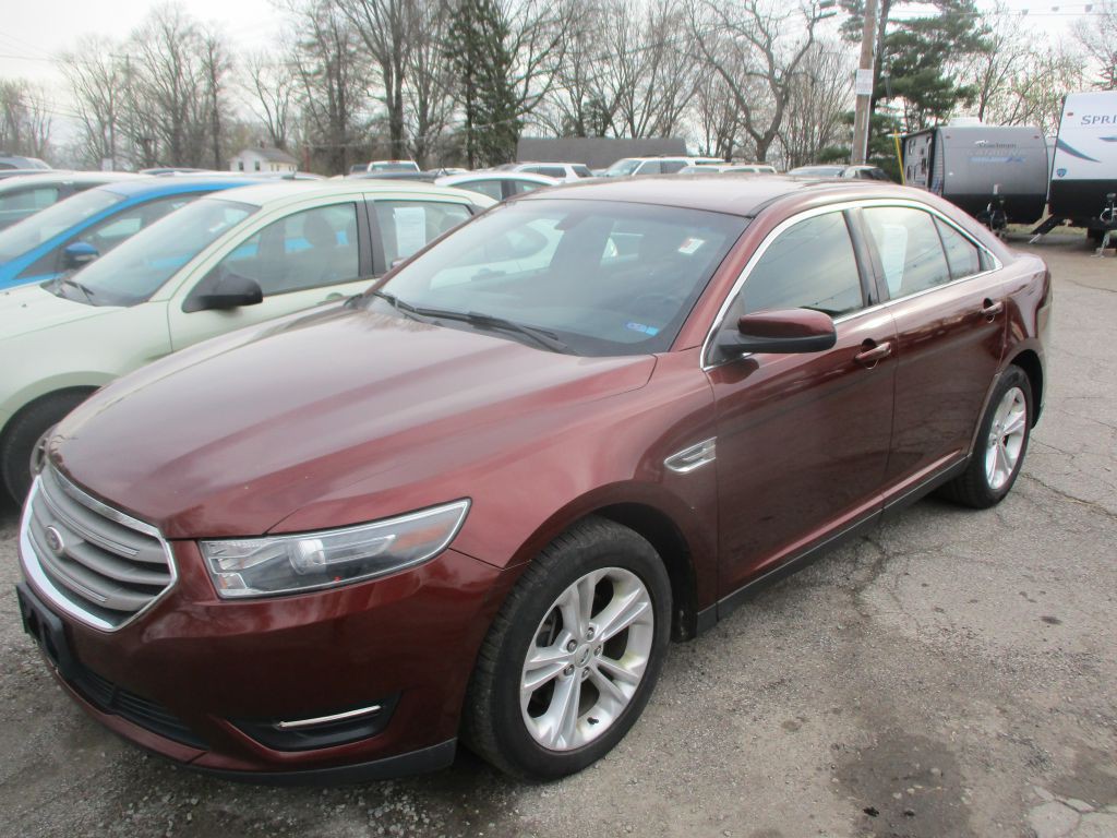 2015 Ford Taurus Image 3