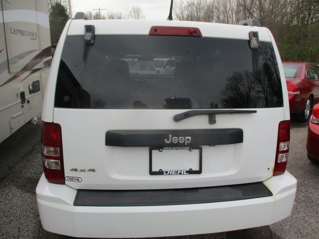 2011 Jeep Liberty Image 5