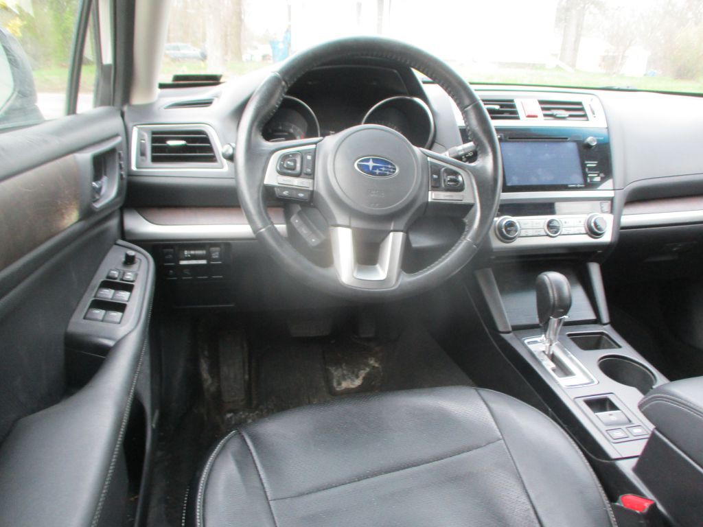 2017 Subaru Outback Image 9
