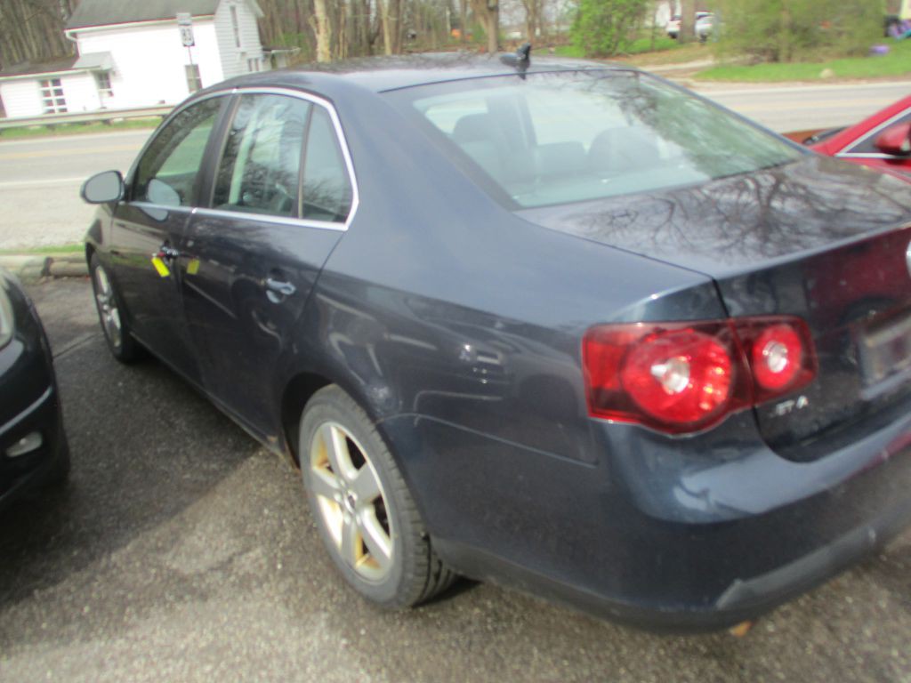 2009 Volkswagen Jetta Image 3