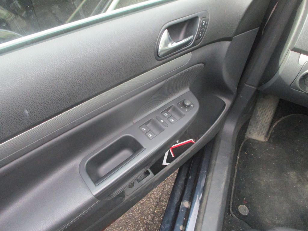 2009 Volkswagen Jetta Image 7