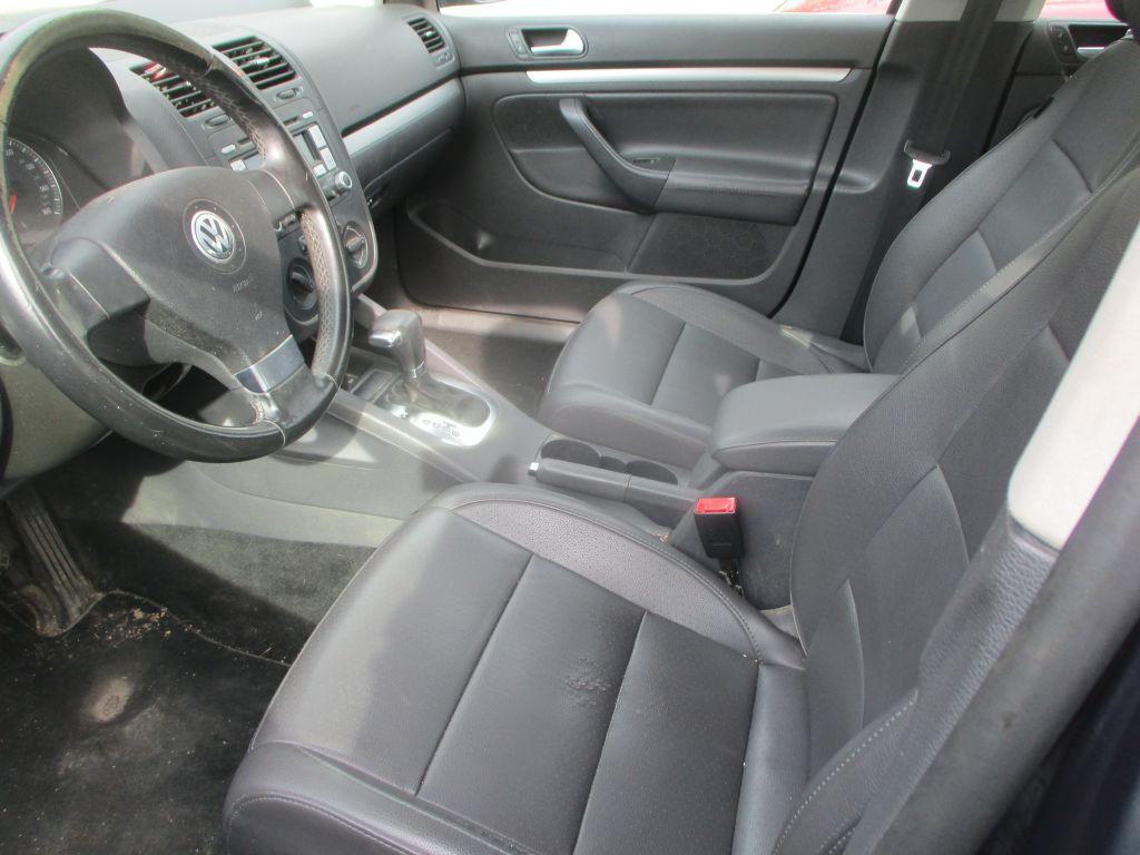 2009 Volkswagen Jetta Image 8