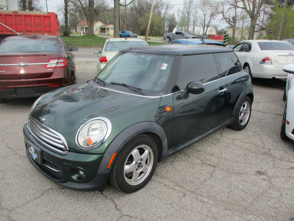 2011 MINI Cooper Image 3