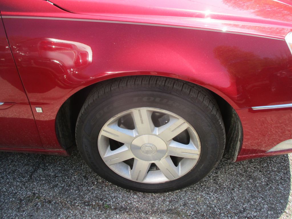 2007 Cadillac DTS Image 3