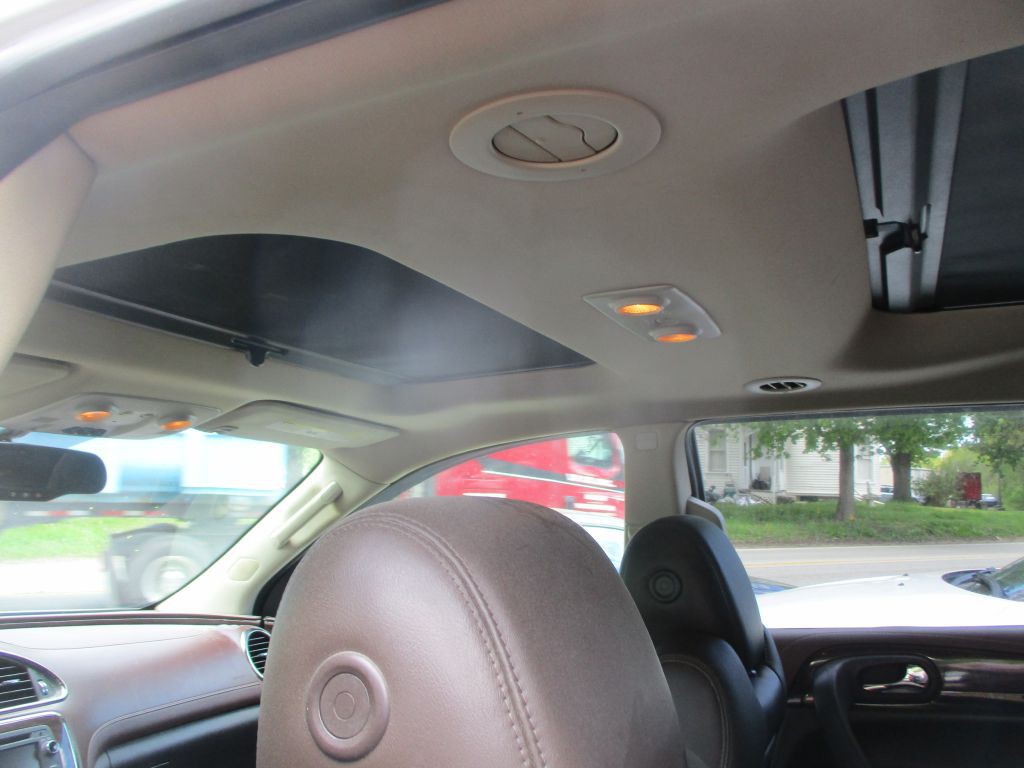 2014 Buick Enclave Image 9