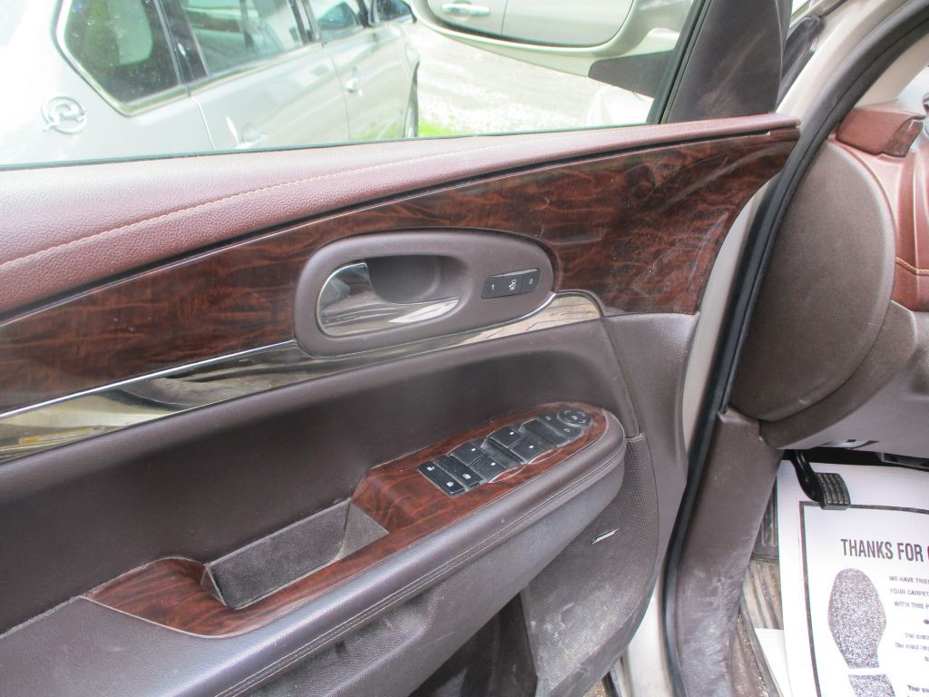 2014 Buick Enclave Image 11