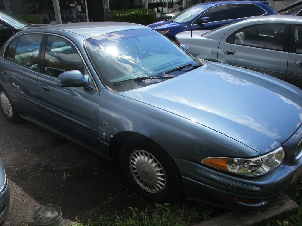 2001 Buick LeSabre Image 1