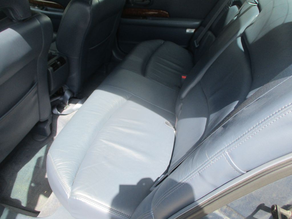 2001 Buick LeSabre Image 6