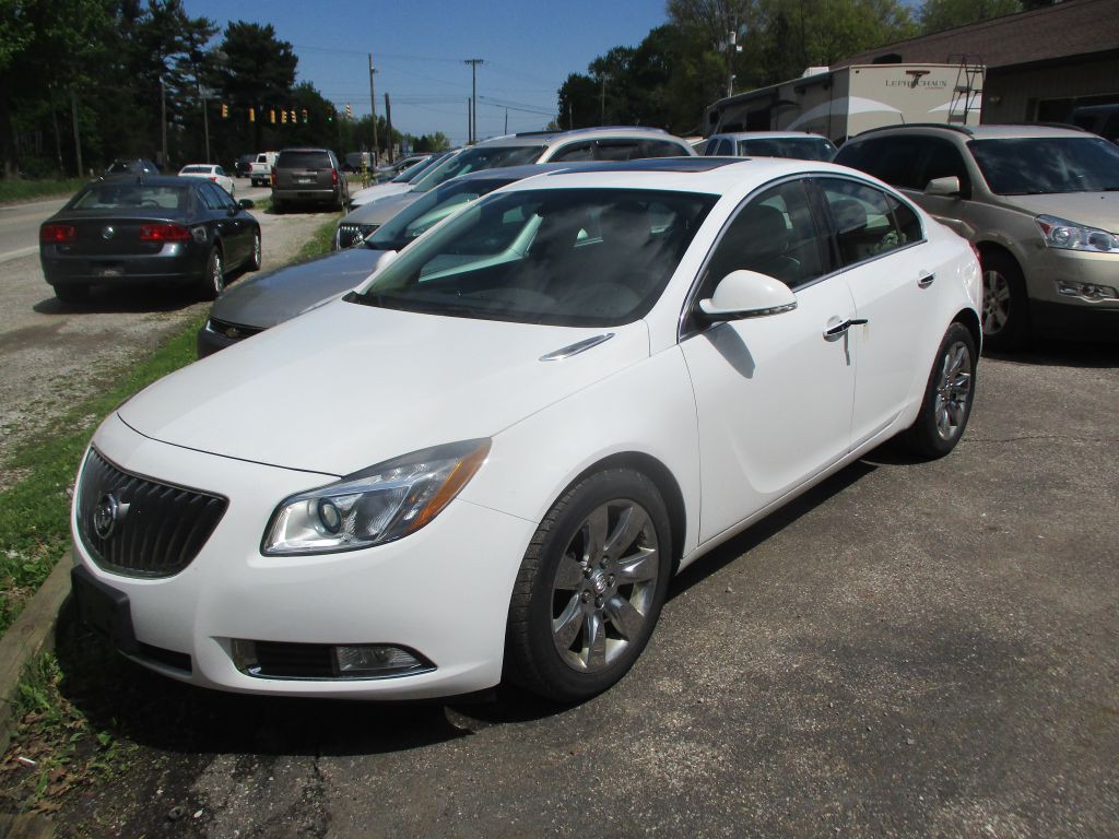 2013 Buick Regal Image 3