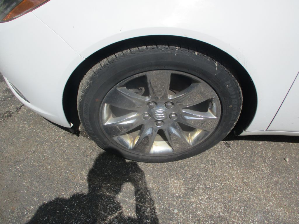 2013 Buick Regal Image 4